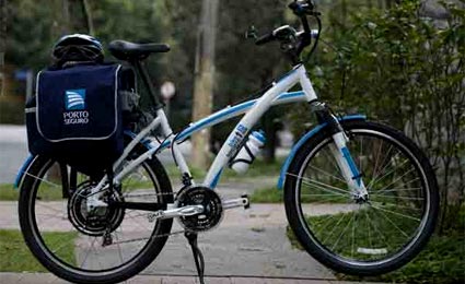 Bicicletas elétricas se popularizam no mundo