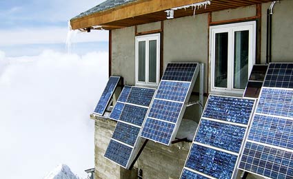 cidade chinesa de 3 milh�s de habitantes implantou aquecedores solares em todas as casas